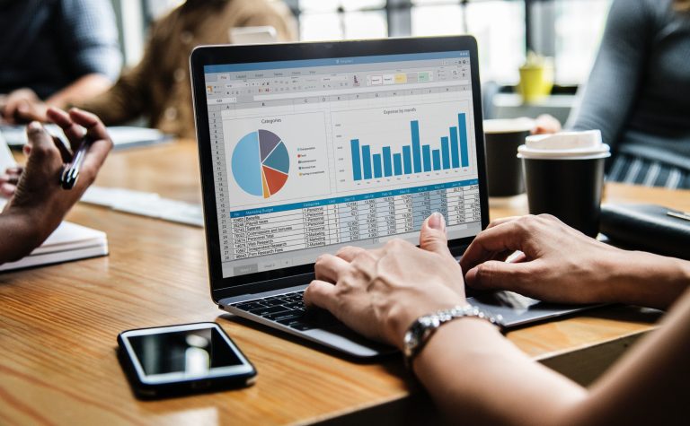 Reviewing the effects of seo