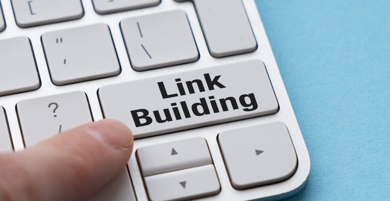 Use of internal link building within a footer of a website to improve seo