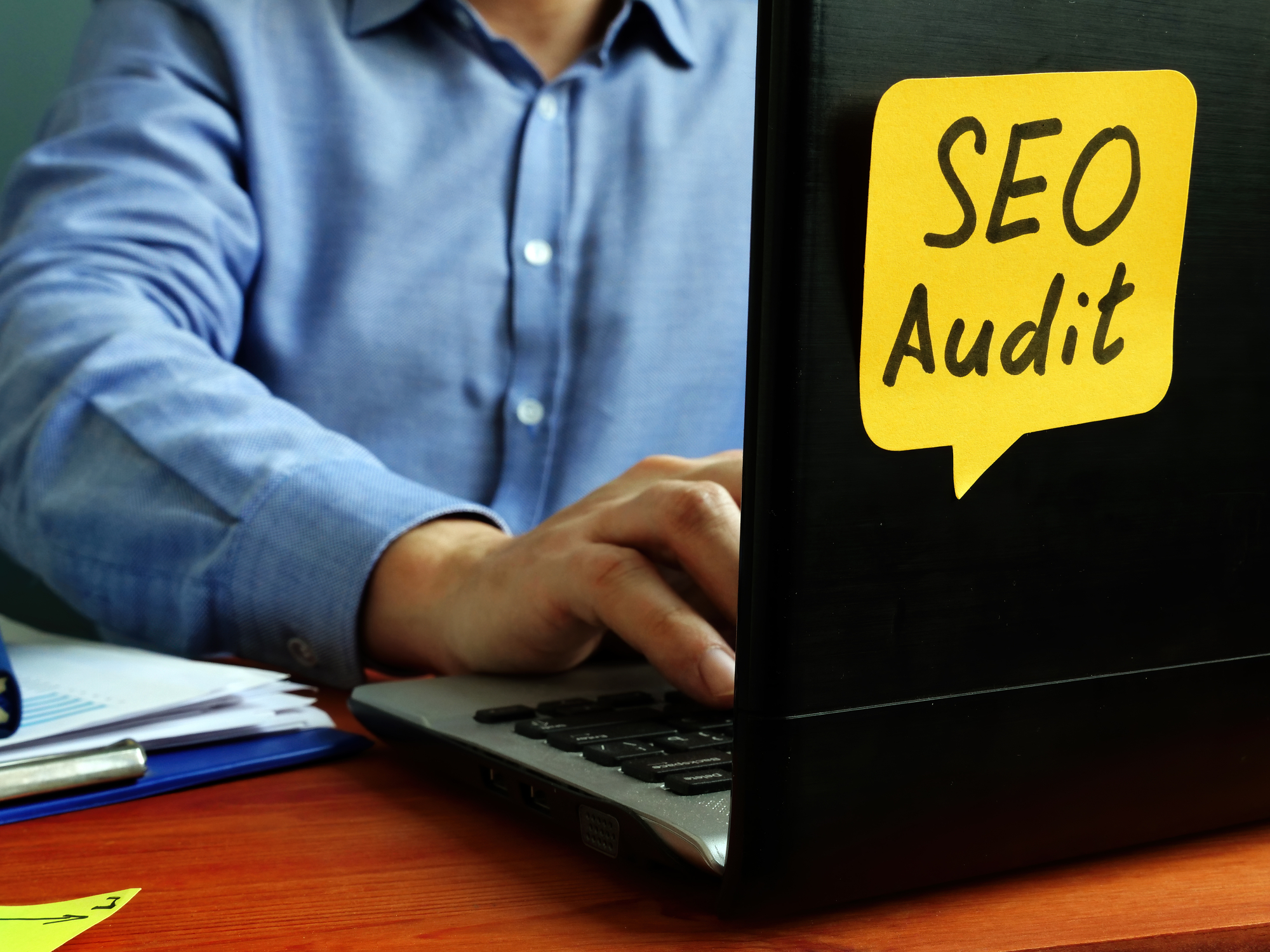 Person checking to see that the seo audit is good