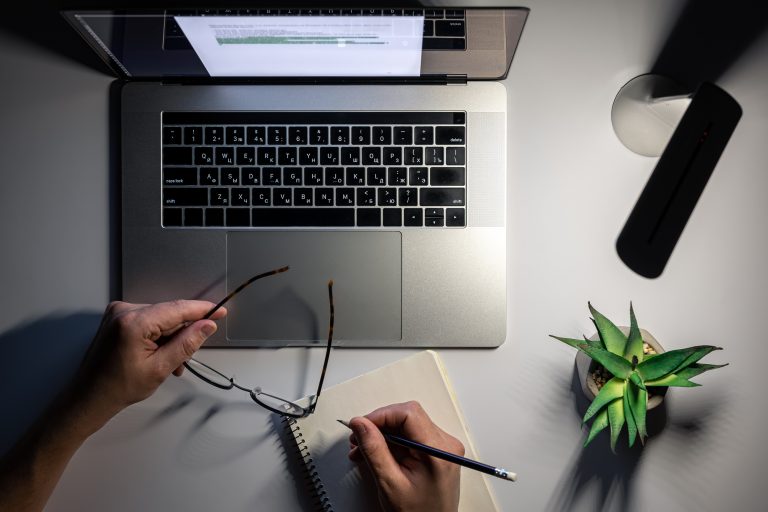 8 Differences Between SEO Copywriting and SEO Content Writing Explained